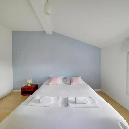 Appartamento With Terrace&parking Mérignac
